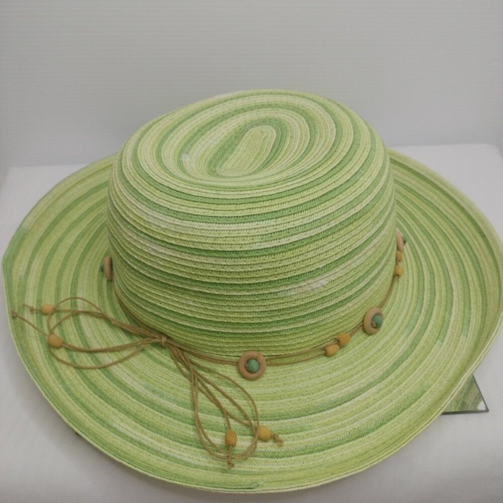 Liz Clayborne Spring  Green Hat With Beads PDerby One Size